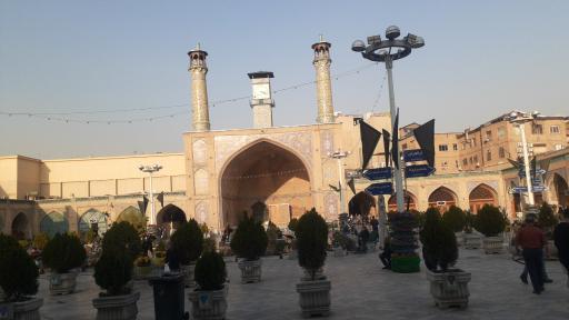 عکس 7 — بازار مسجد جامع