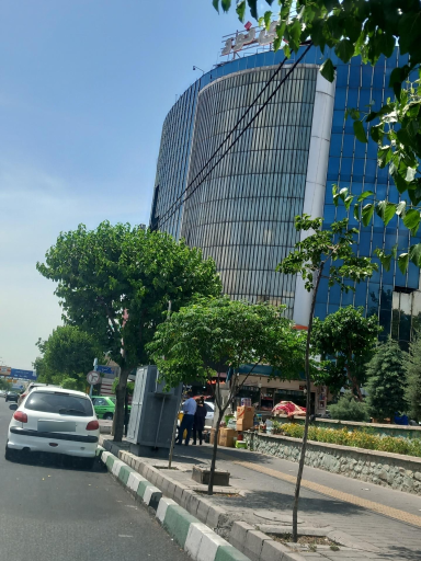 عکس 8 — مرکز خرید دنیای نور