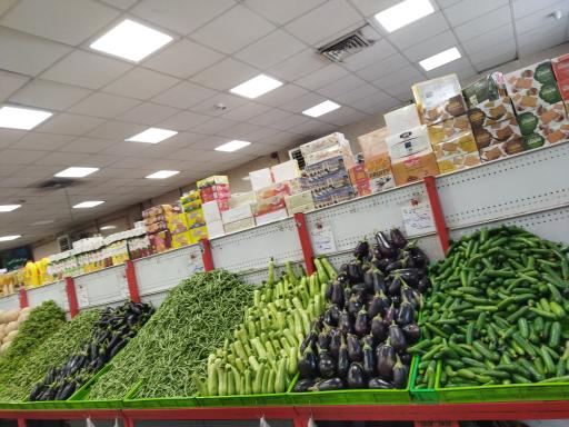 عکس 6 — بازار میادین میوه و تره بار شهرداری ونک