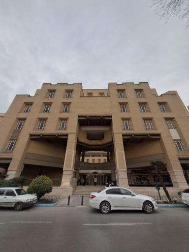 عکس 2 — مرکز خرید ارگ جهان نما