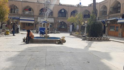 عکس 4 — سرای تاریخی منجم