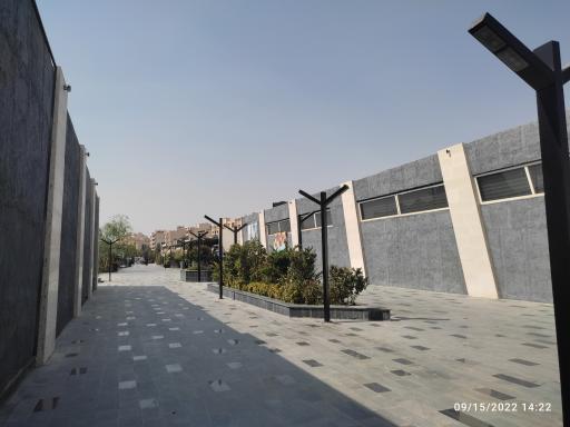 عکس 3 — مجتمع تجاری راویس