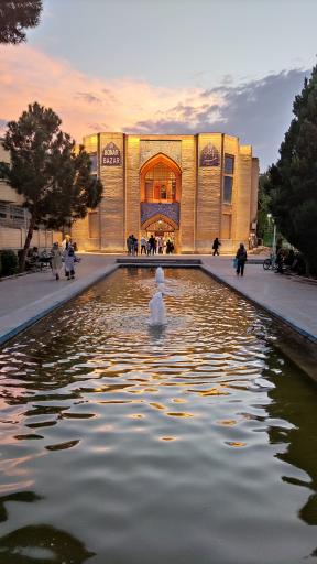 عکس 9 — بازار هنر