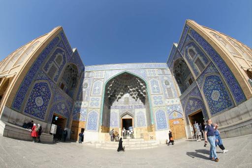 عکس 2 — بازار قیصریه