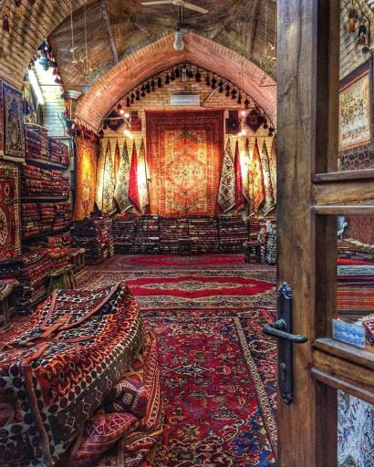 عکس 3 — بازار قیصریه