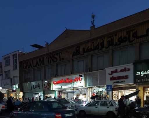 عکس 1 — بازار بزرگ افسریه