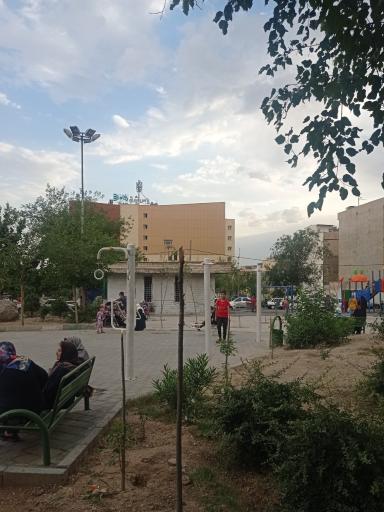 عکس 6 — مجتمع تجاری چند منظوره یاس شرق