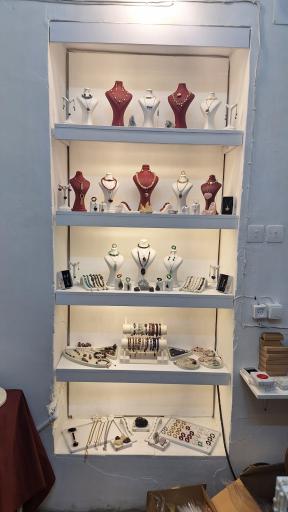 گالری سنگ گلابتون