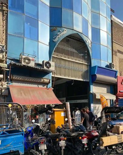 عکس 2 — مجتمع تجاری بازار صنعت