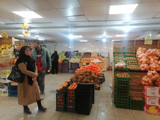 غرفه میوه بازار روز کوثر
