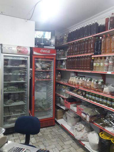 عکس 3 — سبزی خُرد کنی باغچه محله