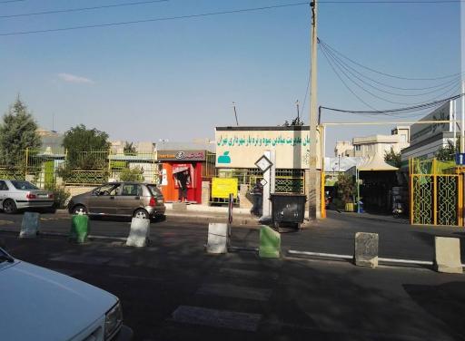 عکس 2 — بازار میوه و تره بار تهرانسر