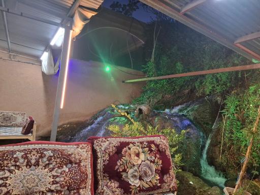 عکس 1 — سفره خانه کلبه آبشار