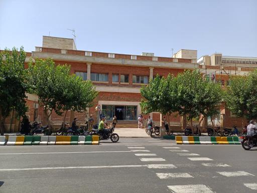 مرکز جراحی محدود و درمانگاه فرهنگیان مرکزی