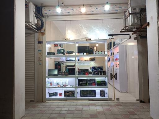 خدمات کامپیوتری ایران فونیکس