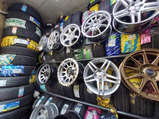 عکس 2 — رینگ و لاستیک اسپرت کار