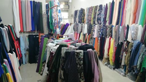 عکس 2 — پارچه سرای بندر شعبه پیروزی