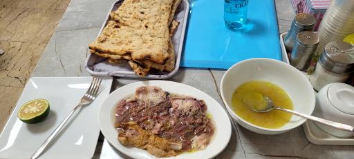 عکس 4 — طباخی ساعی (شعبه آزادی)