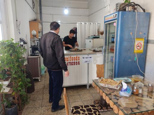 عکس 4 — کلهٔ پزی و مرغ بریان نارنج