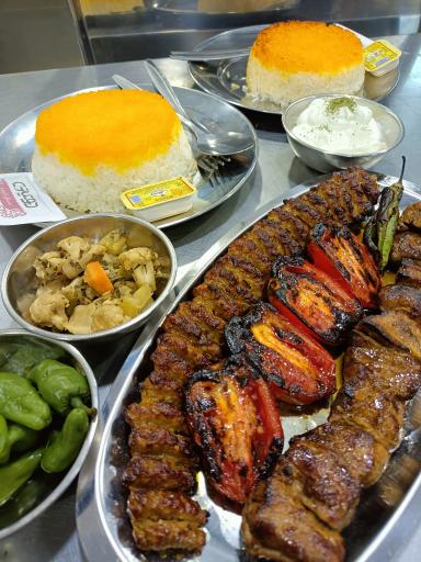 عکس 3 — کترینگ گیلا