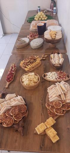 عکس 6 — باغچه رستوران قاجاری