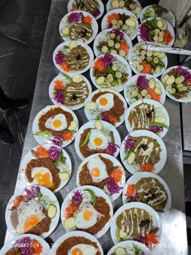 عکس 4 — باغ رستوران طبیعت