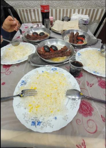 عکس 7 — رستوران سرچشمه (میلانی)