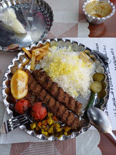 عکس 4 — رستوران ماهان