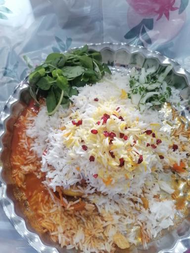 عکس 2 — رستوران تاج وتخت