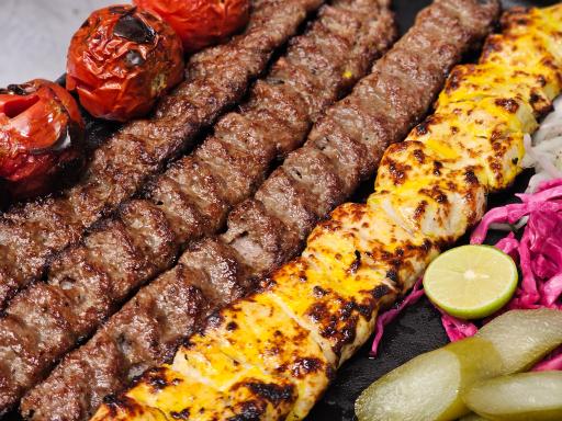 عکس 2 — رستوران هیلان