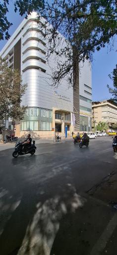 عکس 10 — بازار موبایل ایران