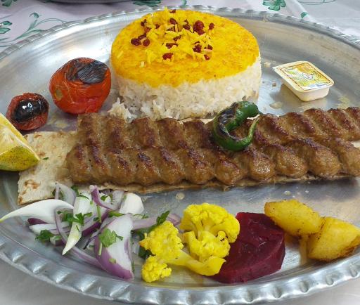 عکس 3 — کترینگ سالار خان