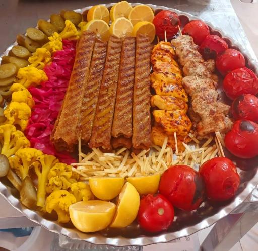 عکس 7 — رستوران و بیرون بر چیلان