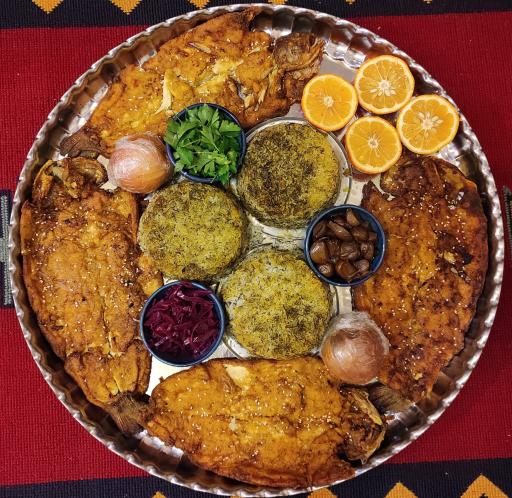 عکس 9 — رستوران و سفره خانه سنتی دلنشین