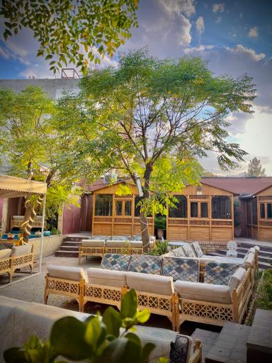 عکس 5 — باغ رستوران سنتی خانه غذا