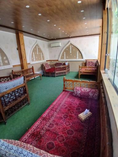 عکس 2 — باغ رستوران اریکه