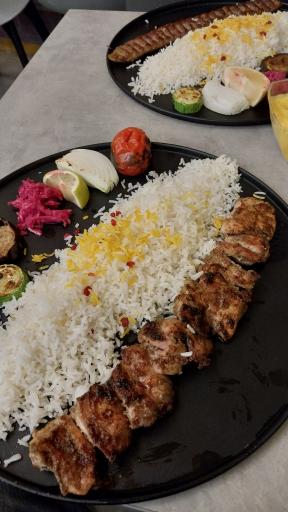 عکس 3 — مجموعه غذایی چهل سی