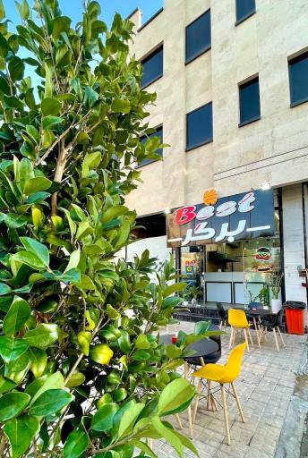 عکس 2 — فست فود بست برگر
