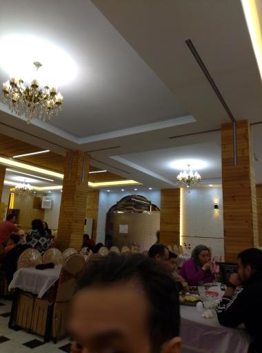 عکس 5 — رستوران و تالار فرهنگیان کاشان
