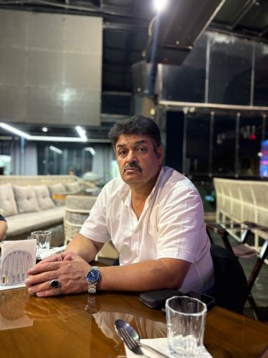 عکس 1 — رستوران و تالار مشاهیر
