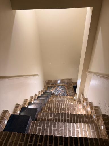 عکس 6 — رستوران مرشدی