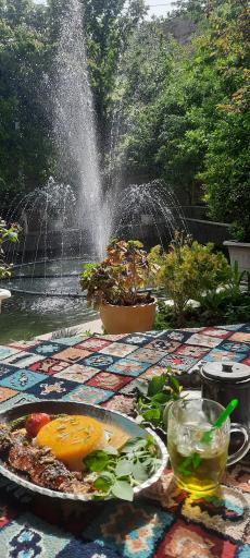 عکس 5 — سفره خانه خاطره سبز
