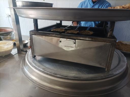 عکس 1 — کبابی گلستان حاج رسول عزیزی