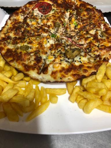 عکس 2 — فست فود آتیس