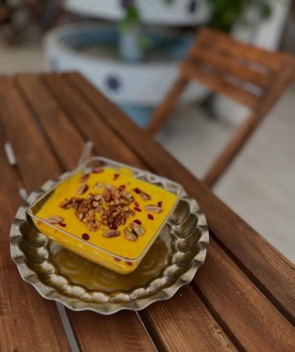 عکس 1 — خورشت ماست درخشان