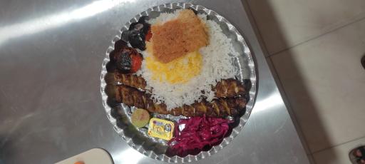 عکس 9 — چلو کبابی همه چی کباب