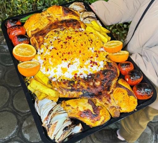عکس 2 — کترینگ سکه طلا