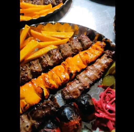 عکس 4 — رستوران چارداش