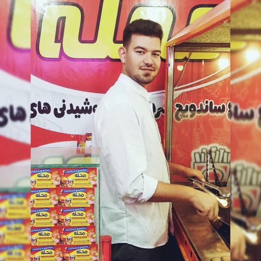 عکس 1 — ساندویچی محله