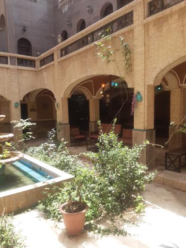 عکس 10 — رستوران ارگ محتشم